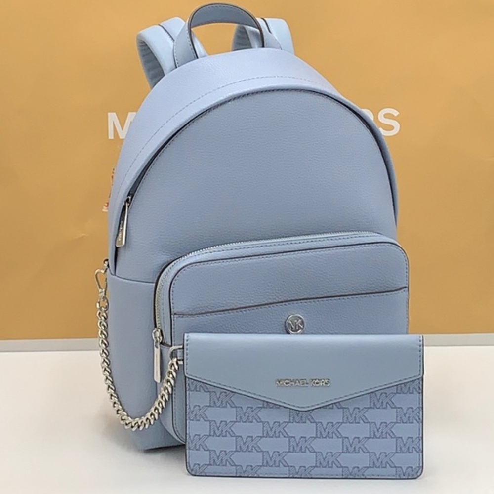MICHAEL KORS DENIM COLOR 
Maisie Medium Pebbled Leather 2-in-1 Backpack